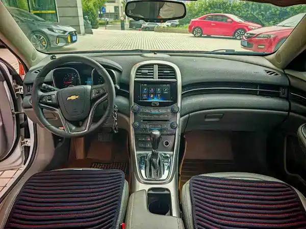 Chevrolet Malibu 2015