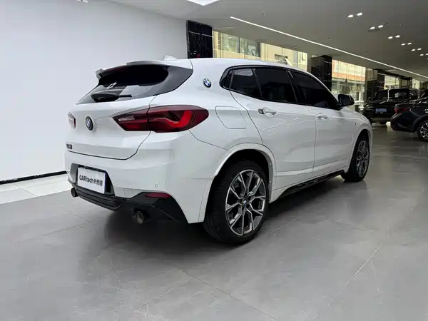 BMW X2 2021