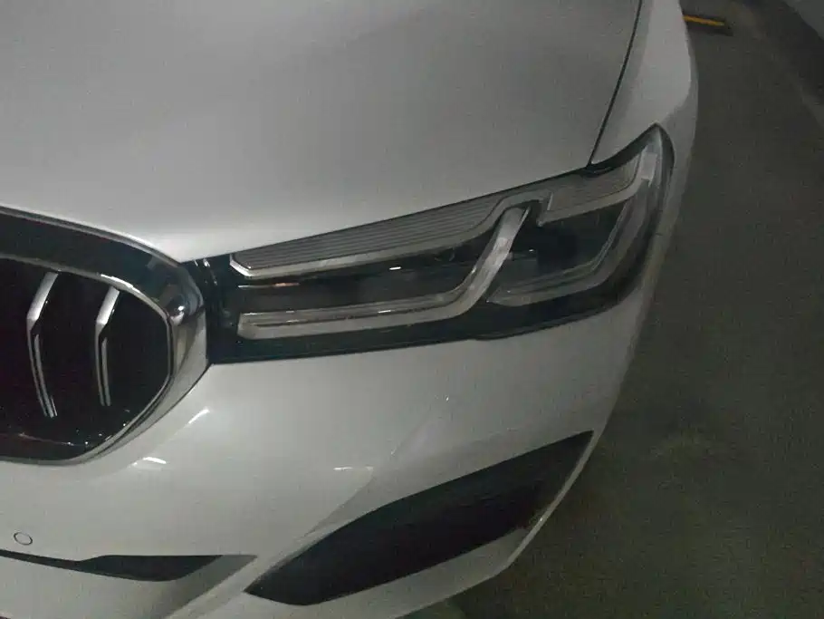BMW 5 Series 2021