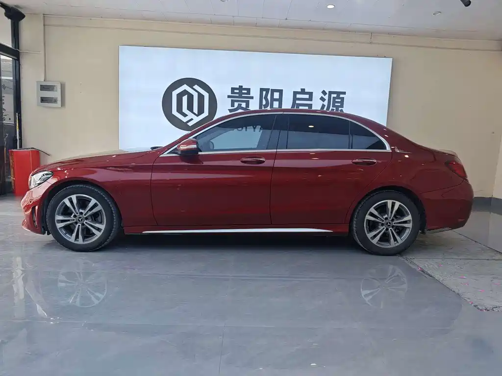 Mercedes-Benz C-Class 2020