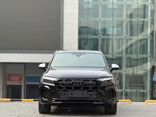 Audi SQ7 2024