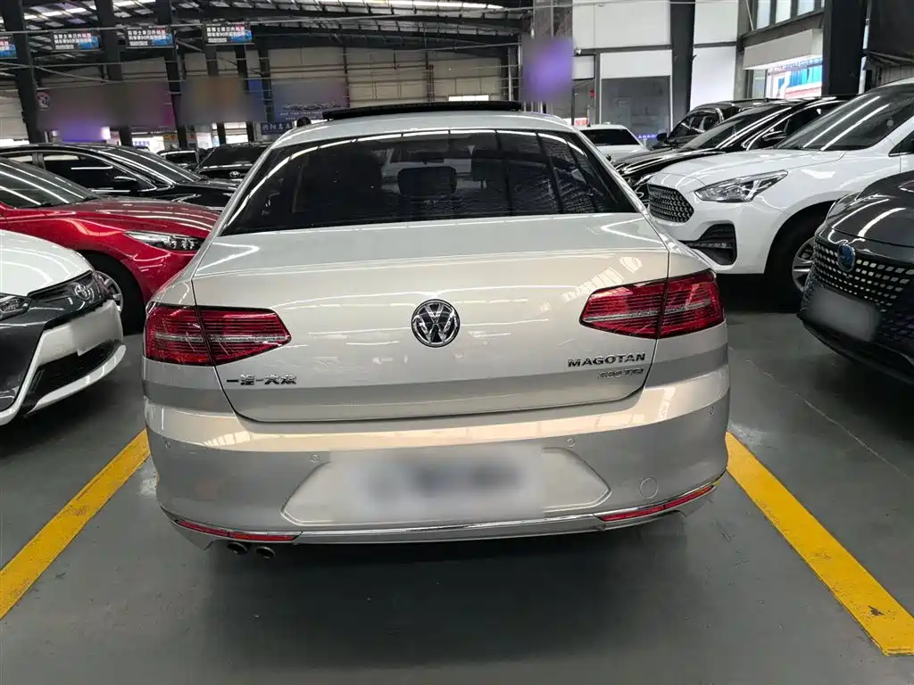 Volkswagen Magotan 2018 — фото 6