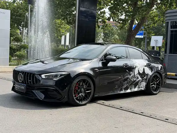 Mercedes-Benz CLA AMG 2022