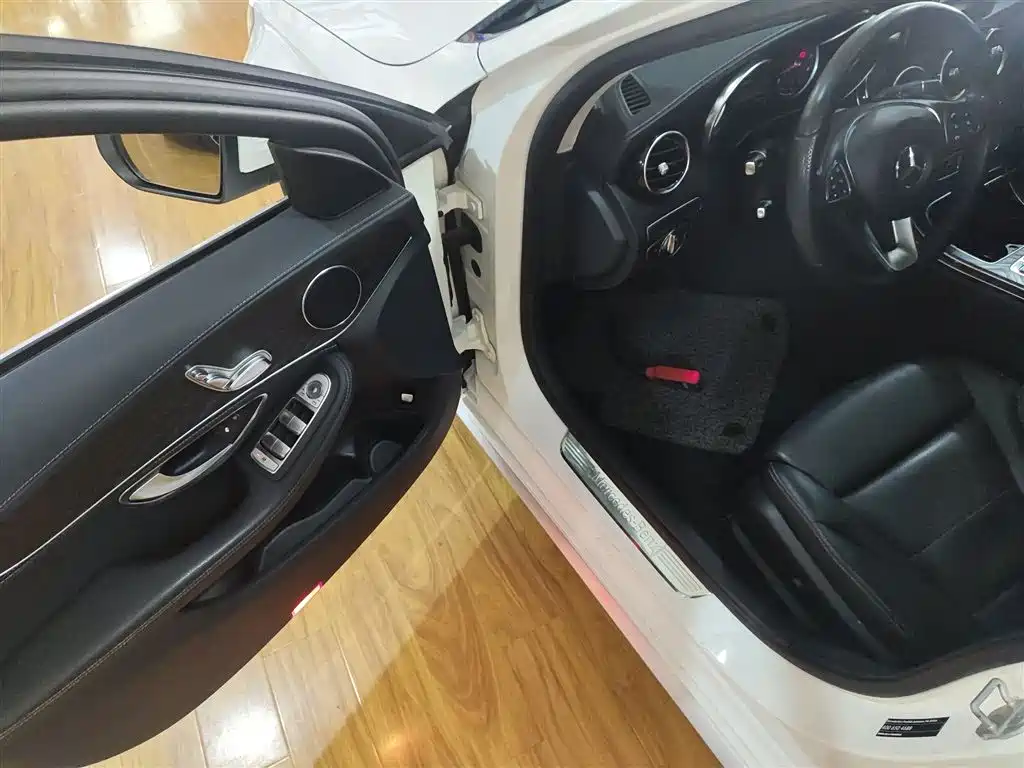 Mercedes-Benz C-Class 2015 — фото 12