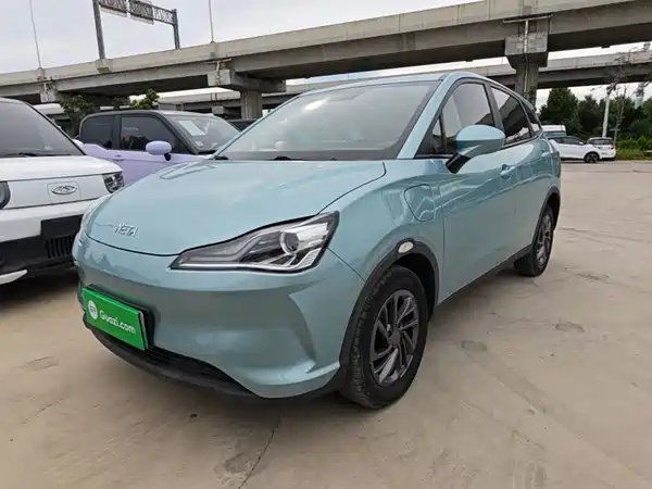 Neta V 2021