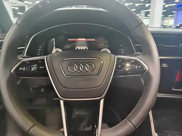 Audi A6L 2025