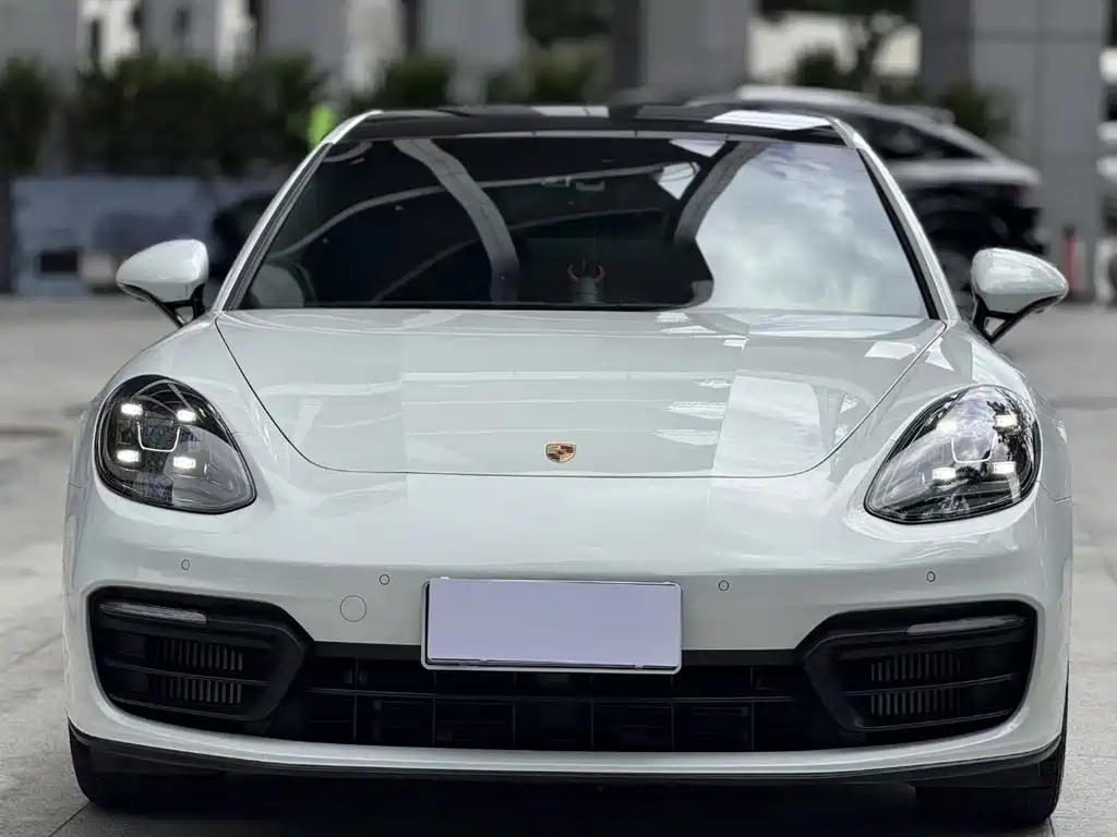 Porsche Panamera 2023 — фото 2