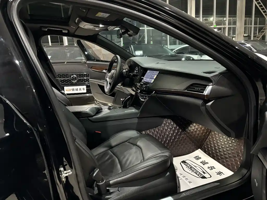Cadillac CT6 2022 — фото 11