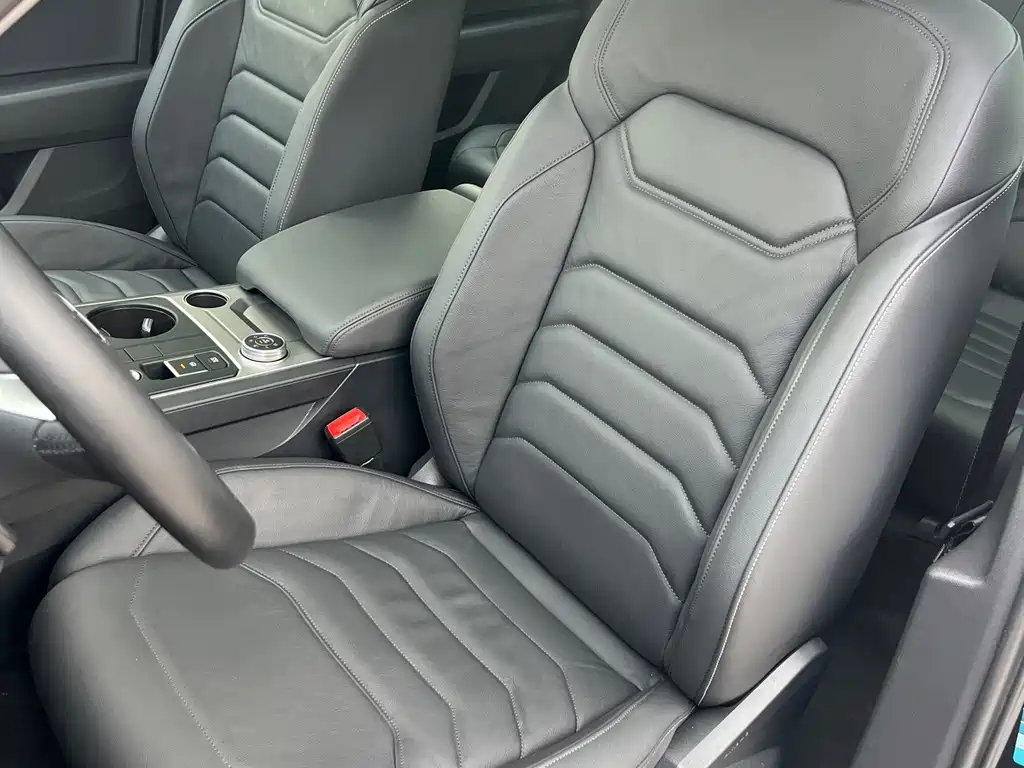 Volkswagen Touareg 2019 — фото 19
