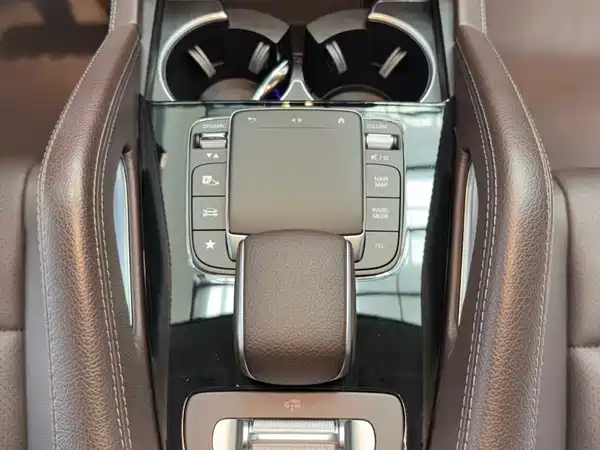 Mercedes-Benz GLS 2022