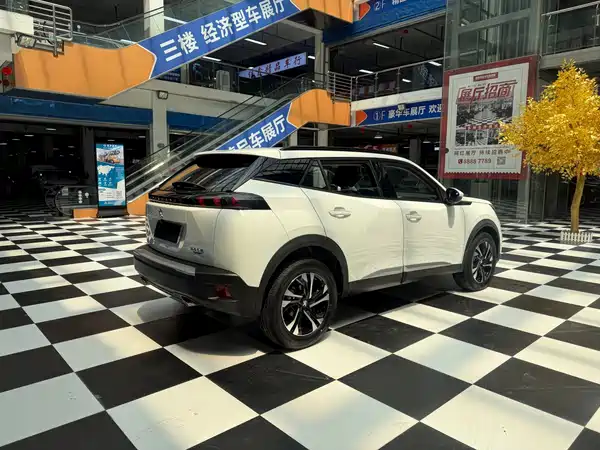Peugeot 2008 2024