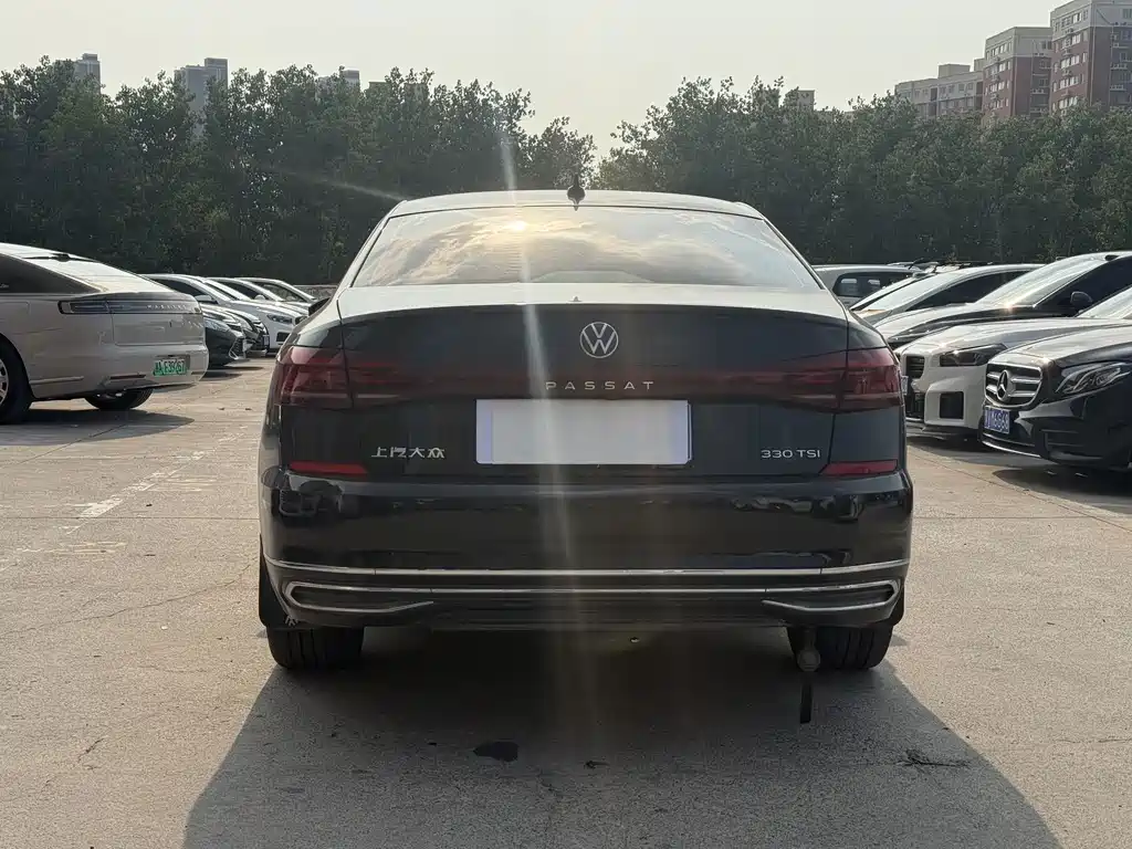 Volkswagen Passat 2021
