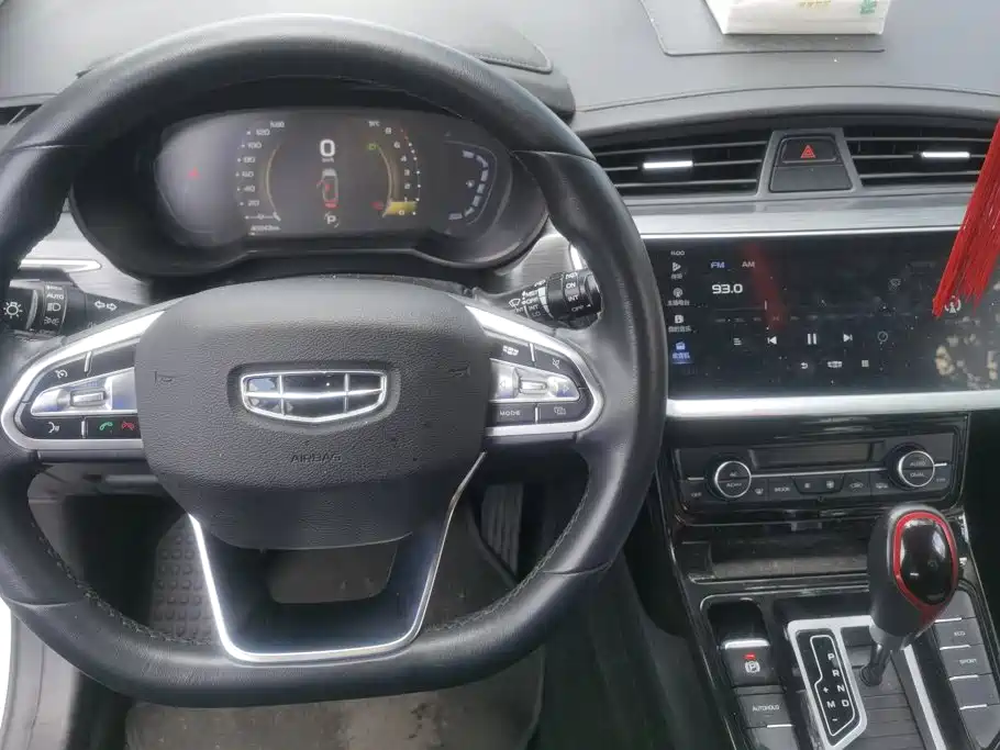 Geely Emgrand GS 2021 — фото 12