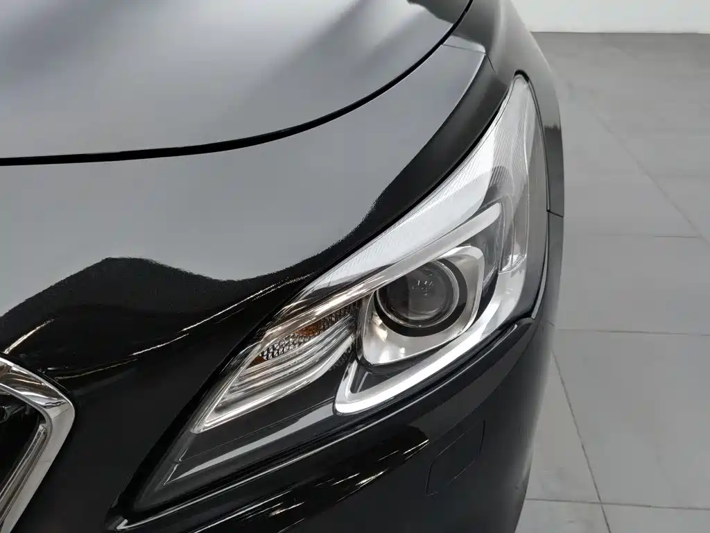 Buick LaCrosse 2016 — фото 7