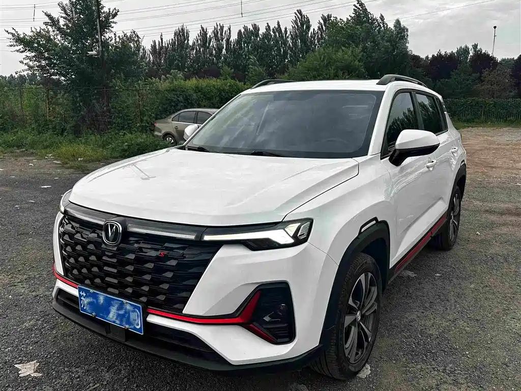 Changan CS35PLUS 2023 — фото 1
