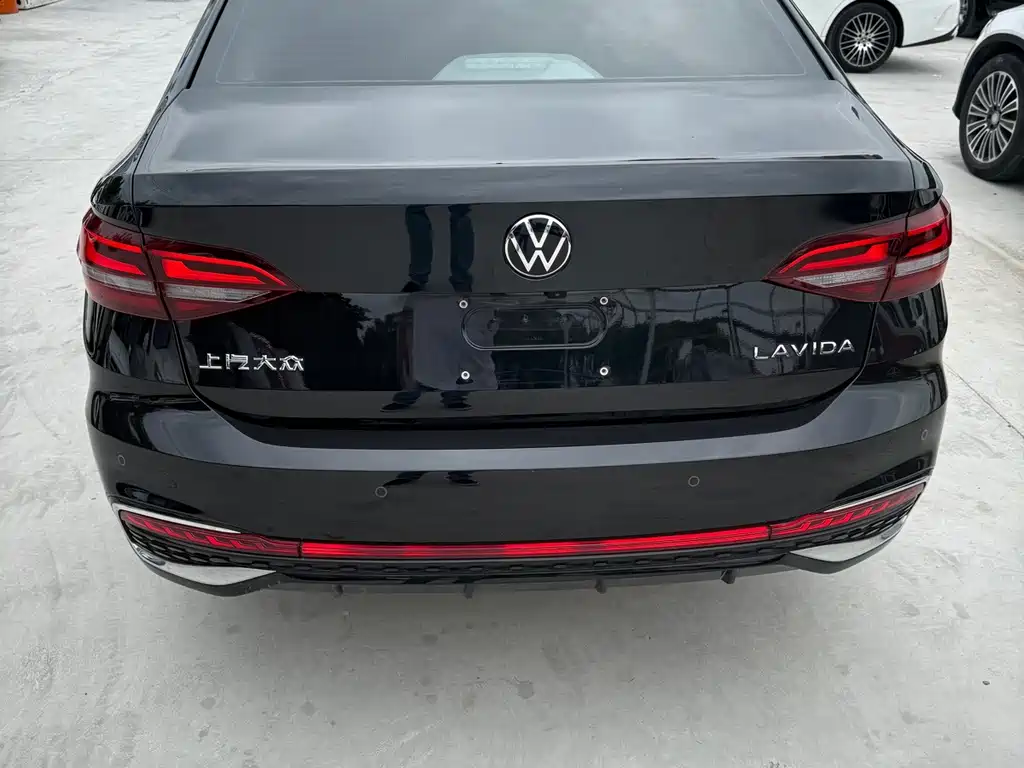 Volkswagen Lavida 2024