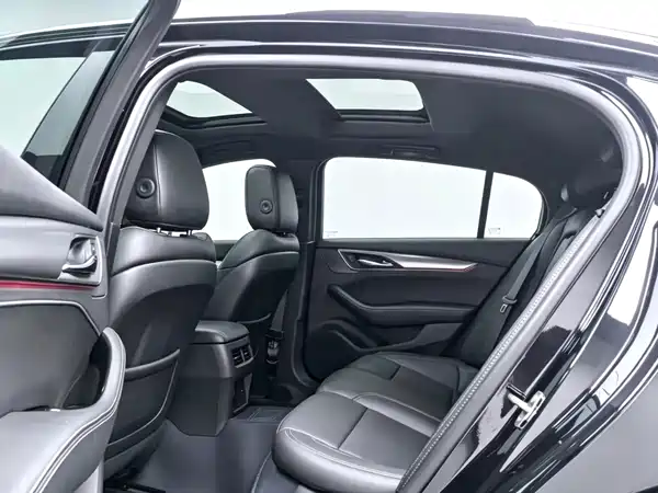 Cadillac CT5 2023