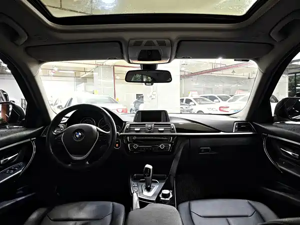 BMW 3 Series 2016