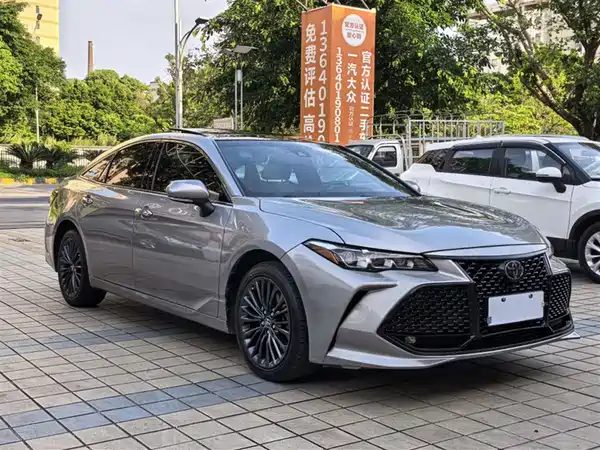 Toyota Avalon 2019
