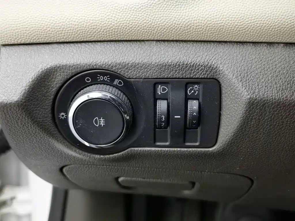 Chevrolet Cruze 2015 — фото 21