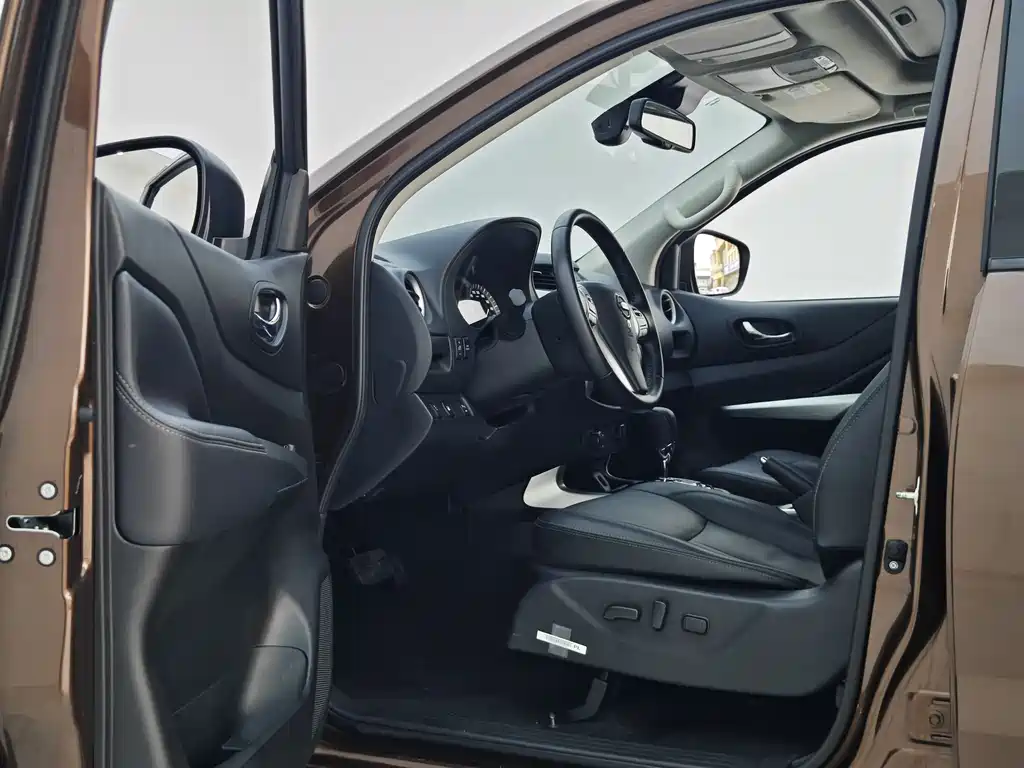 Nissan Terra 2022 — фото 13