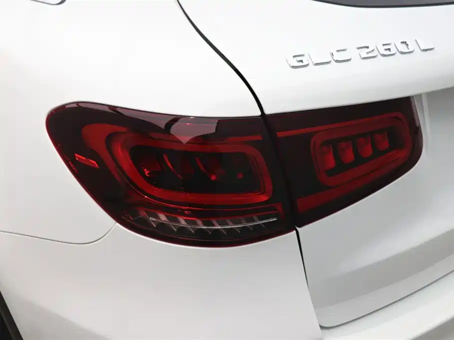 Mercedes-Benz GLC 2021 — фото 31