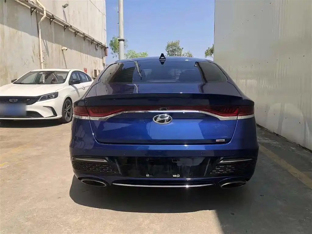 Hyundai Fista 2020 — фото 15