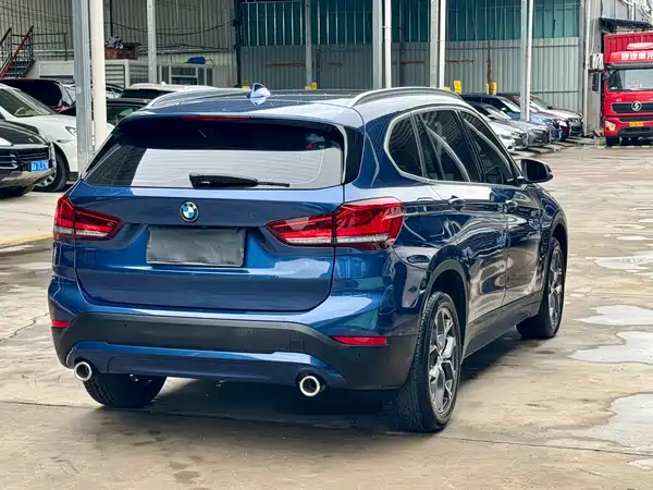 BMW X1 2021