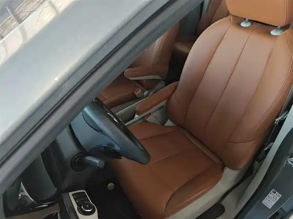 Buick GL8 2023
