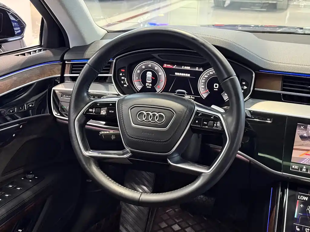 Audi A8 2020