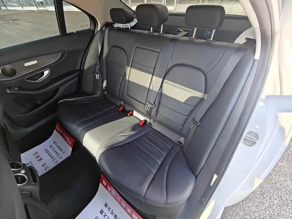 Mercedes-Benz C-Class 2019 — фото 15