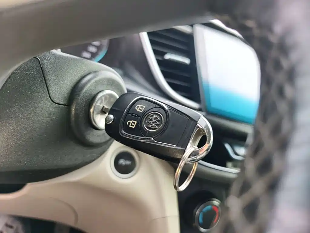 Buick Excelle GT 2018 — фото 9