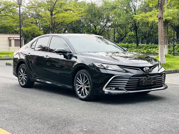 Toyota Camry 2021