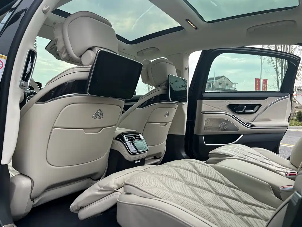 Mercedes-Benz S-Class 2023 — фото 8
