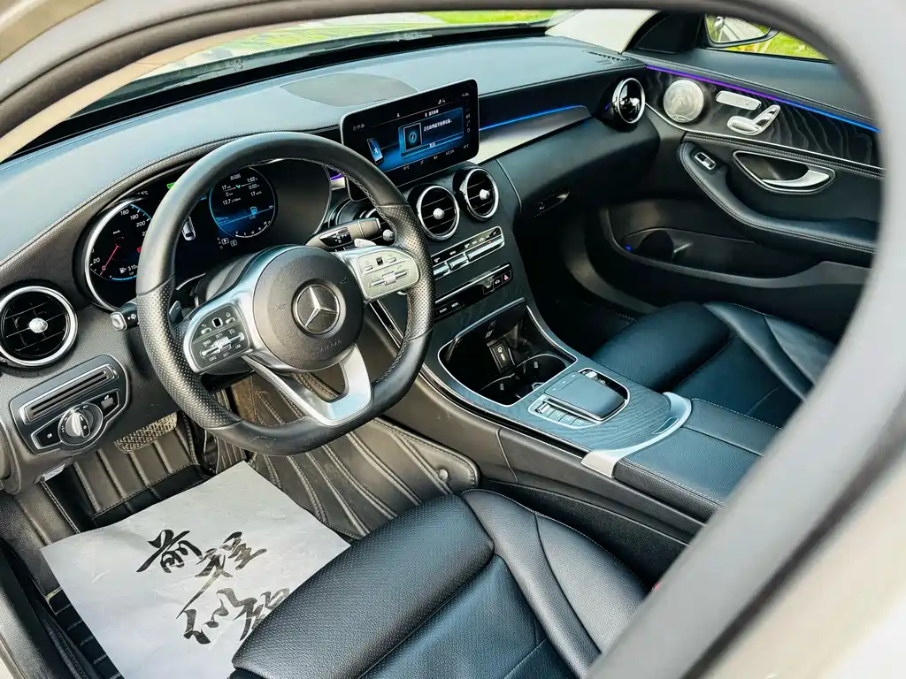 Mercedes-Benz C-Class 2019 — фото 5