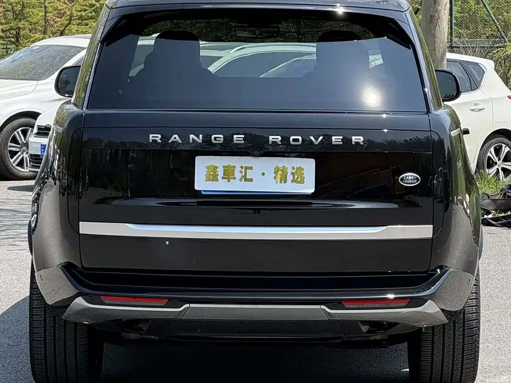 Land Rover Range Rover 2024 — фото 10