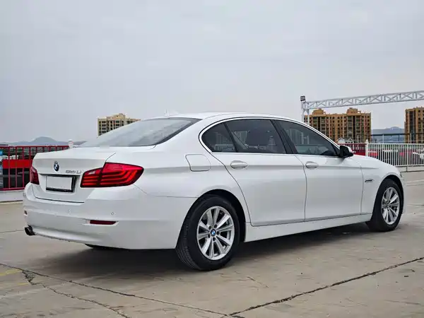 BMW 5 Series 2017