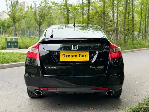 Honda Crosstour 2011