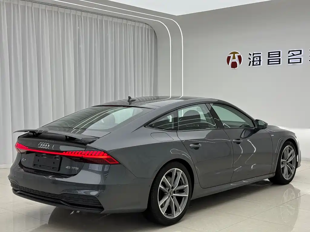 Audi A7 2024 — фото 6