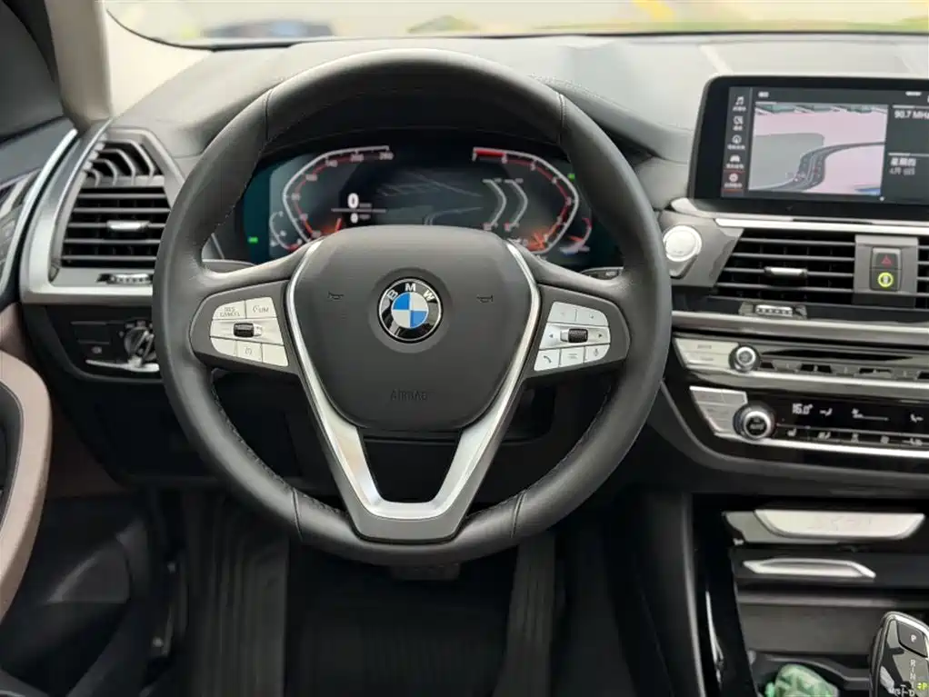 BMW X3 2021 — фото 17