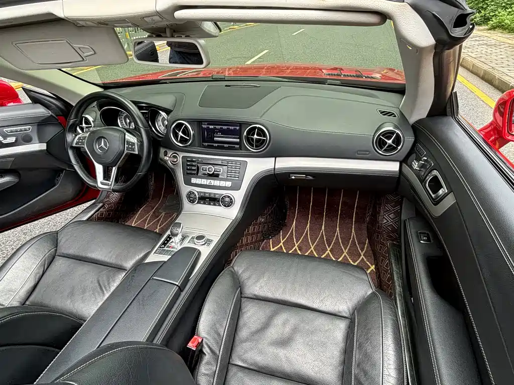 Mercedes-Benz SL-Class 2016 — фото 11