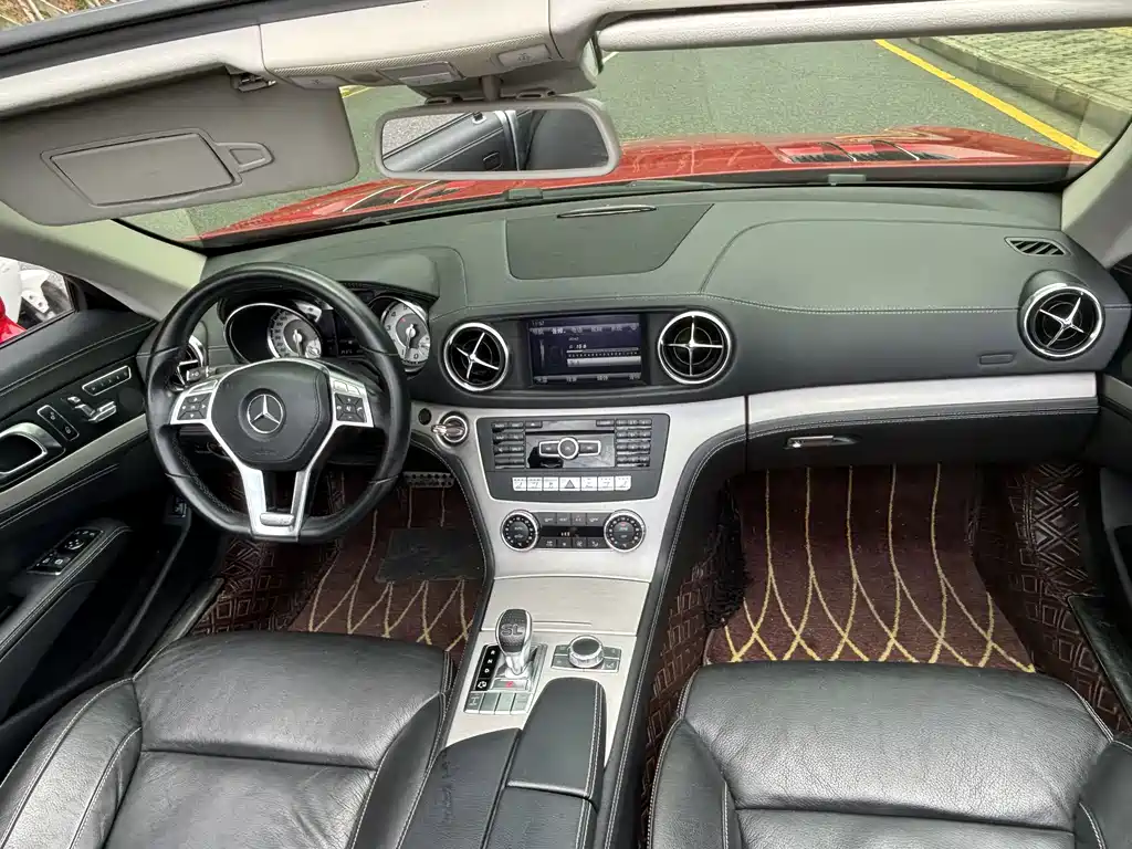 Mercedes-Benz SL-Class 2016 — фото 13