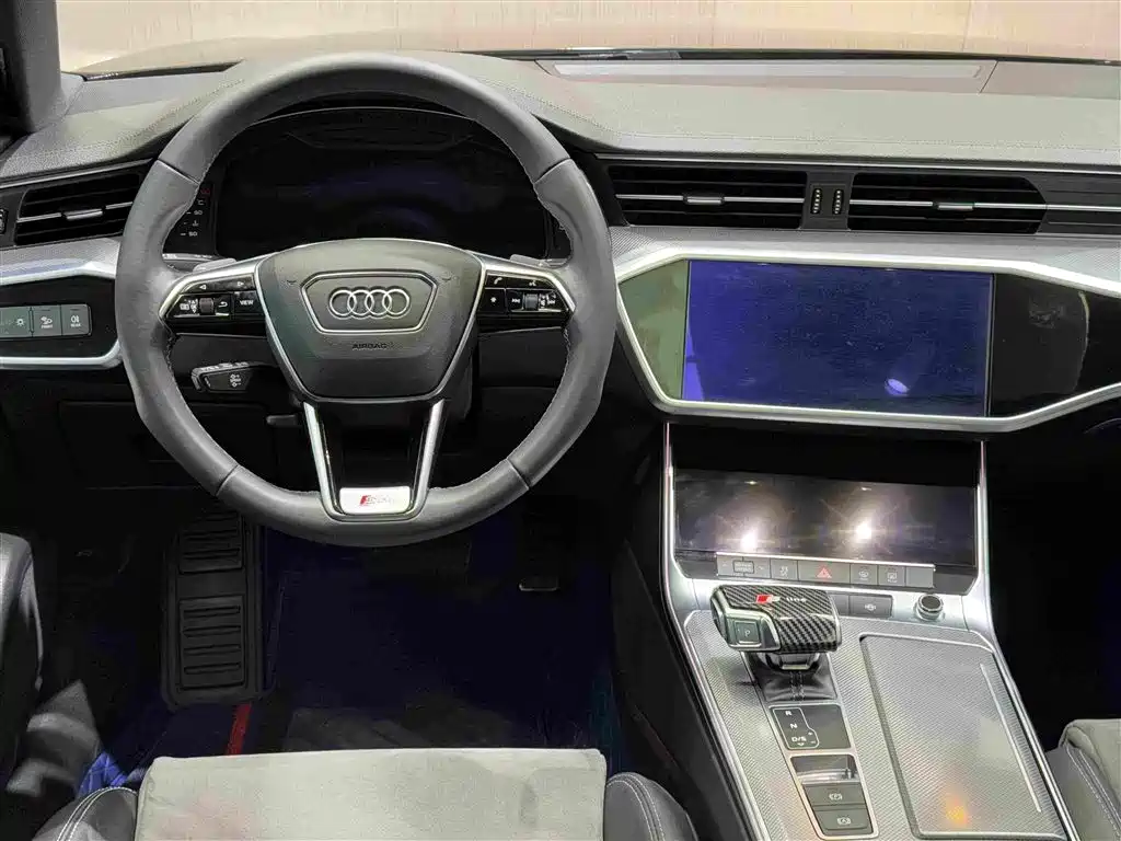 Audi A6L 2021 — фото 17