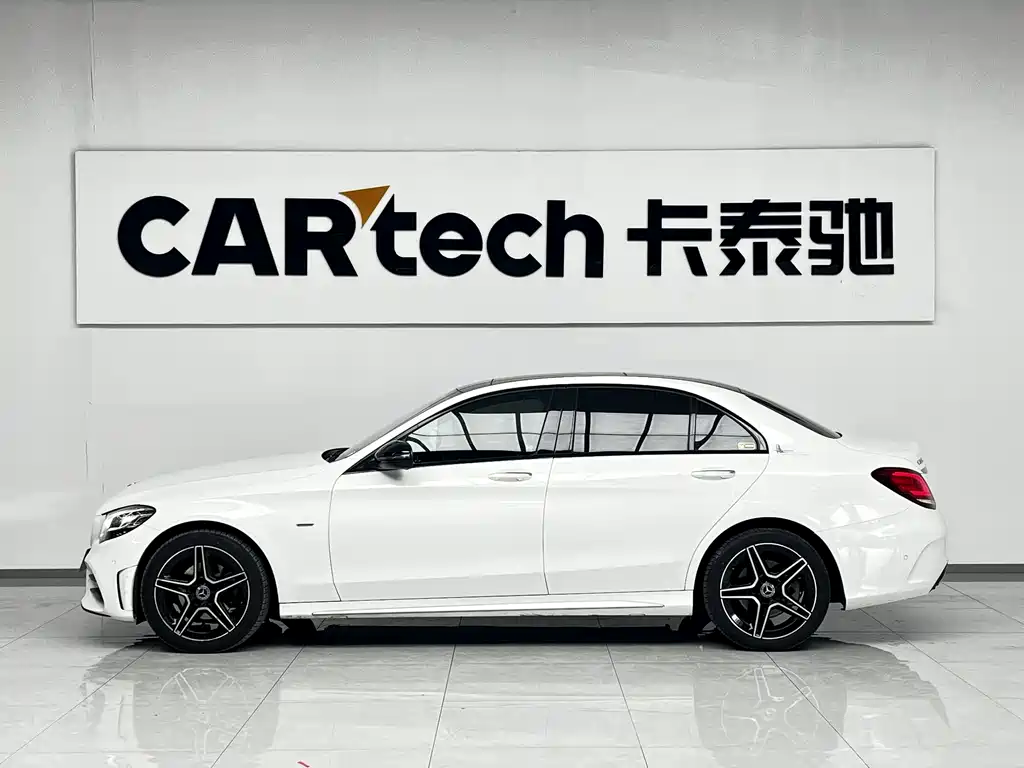 Mercedes-Benz C-Class 2021 — фото 3