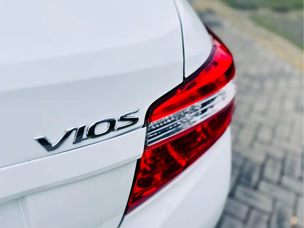 Toyota Vios 2016 — фото 8