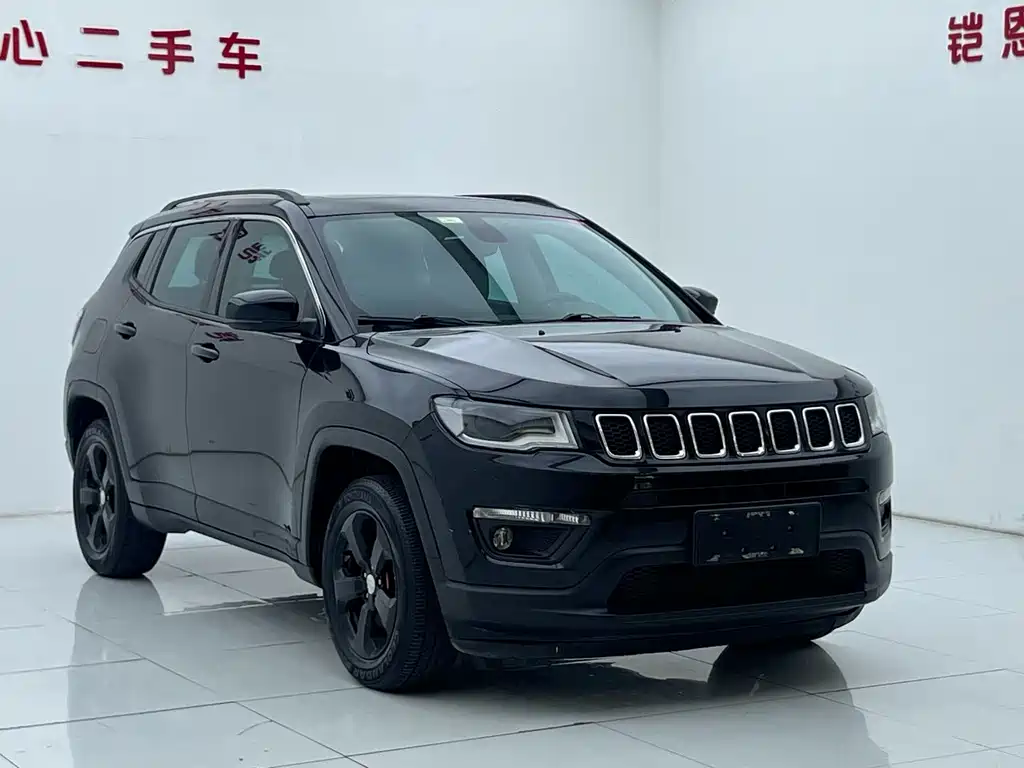 Jeep Compass 2019 — фото 3