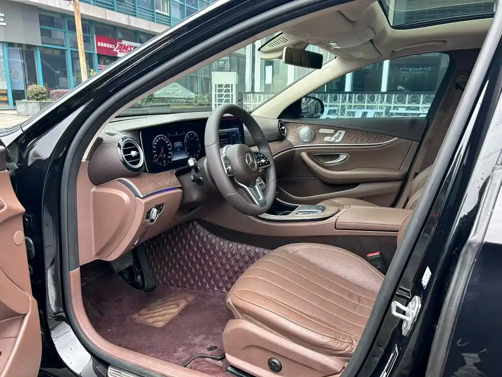 Mercedes-Benz E-Class 2020 — фото 3
