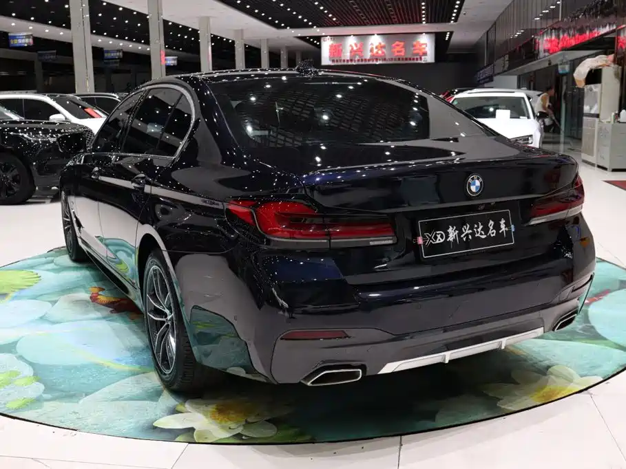BMW 5 Series 2023