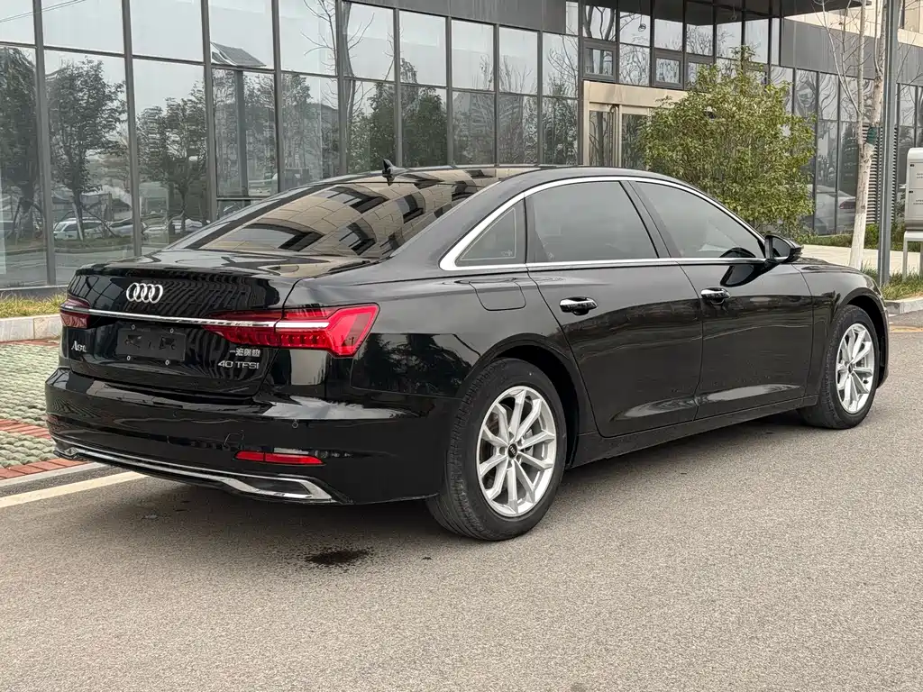 Audi A6L 2023 — фото 20