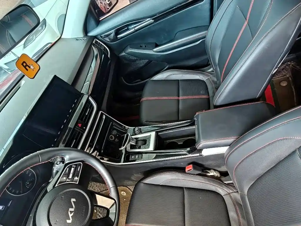 Kia KX3 2022